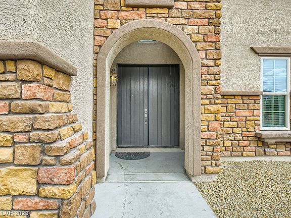 3rd image of 3310 Tranquil Garden St