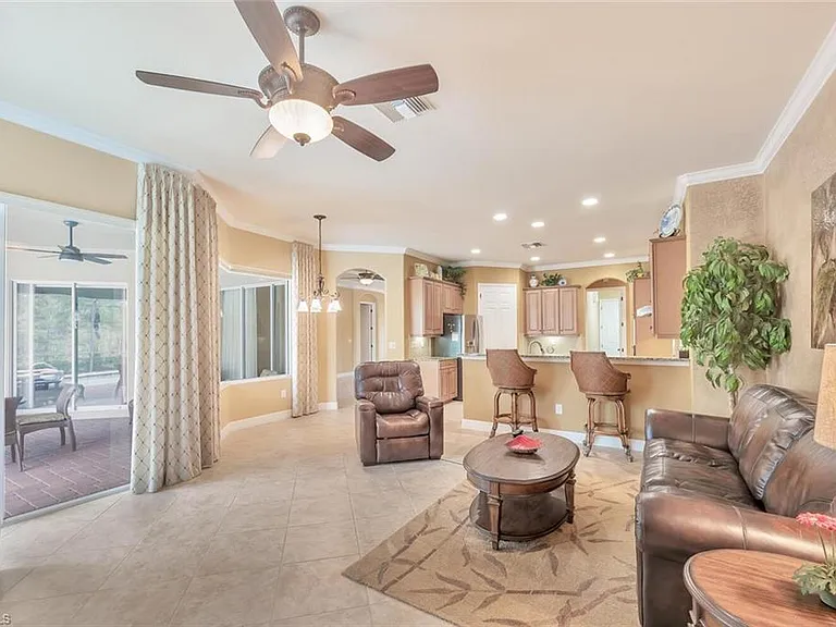 21093 Torre Del Lago St — Photo 13