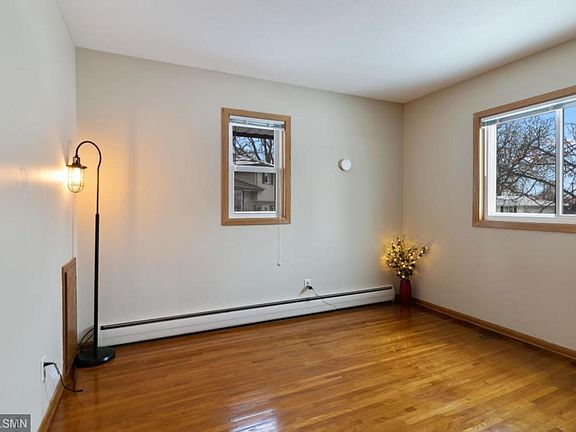 5th image of 1208 Pinewood Ct