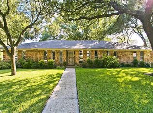 6958 Heatherknoll Dr, Dallas, TX 75248