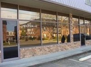 2622 Metairie Lawn Dr, Metairie, LA 70002
