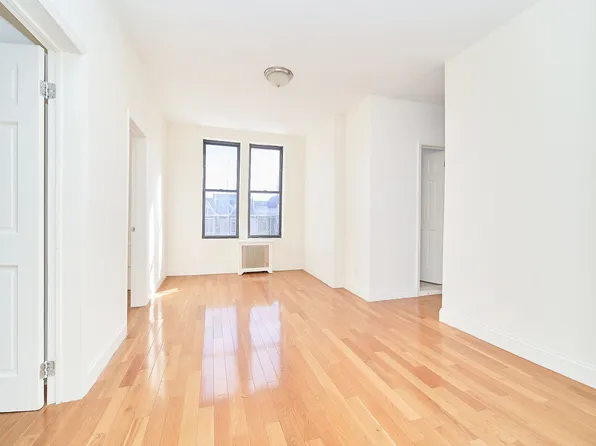 502 West 139th Street image 1 of 8