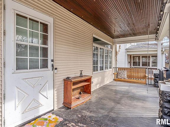 4th image of 400/406 S Lincoln Ave