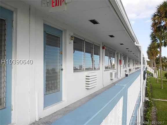 4th image of 801 Atlantic Shores Blvd APT 214