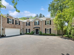 1335 Ridge Rd, Wilmette, IL 60091