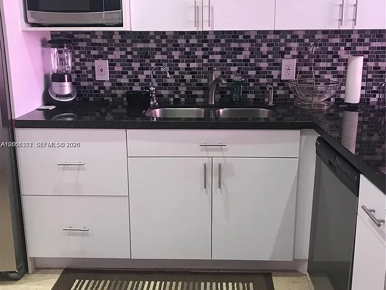1301 NE Miami Gardens Dr #524W — Photo 9