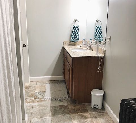 2nd image of 2600 Fremont Ave S #2