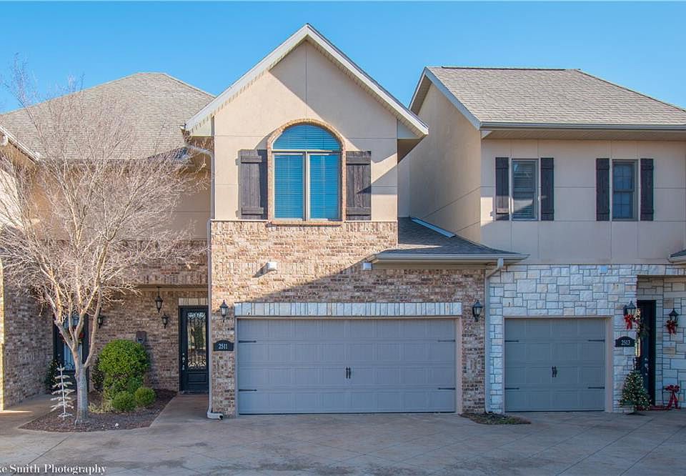 1st image of 2511 Everest Ave