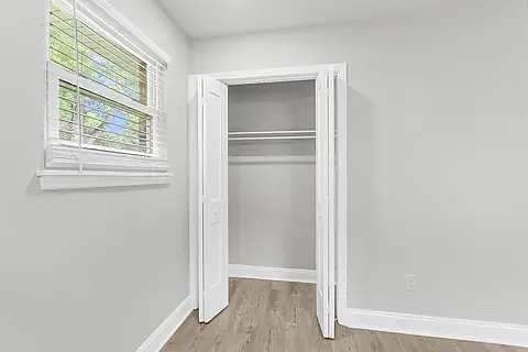 109 Camellia Rd — Photo 21