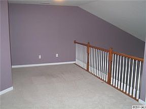2nd image of 1887 Lookout Ln