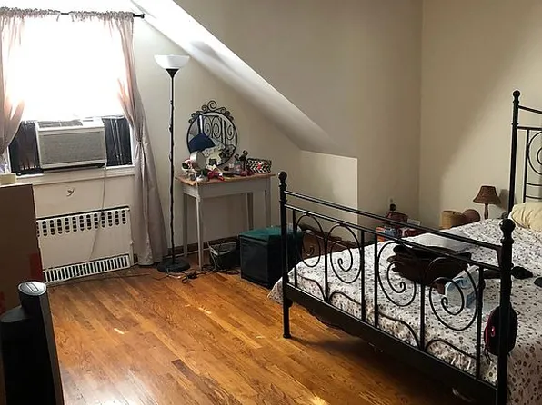 718 Grove Ave, Cliffside Park, NJ 07010