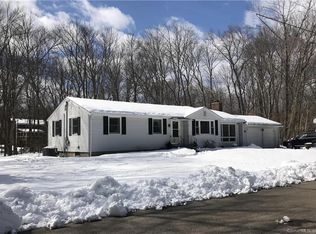24 Jay Ln, Monroe, CT 06468