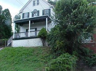 2370 Saranac Ave, Pittsburgh, PA 15216