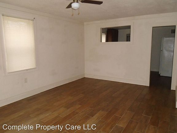 2nd image of 2005 N Watt Ave