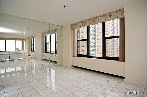 5th image of 3150 N Lake Shore Dr APT 12A