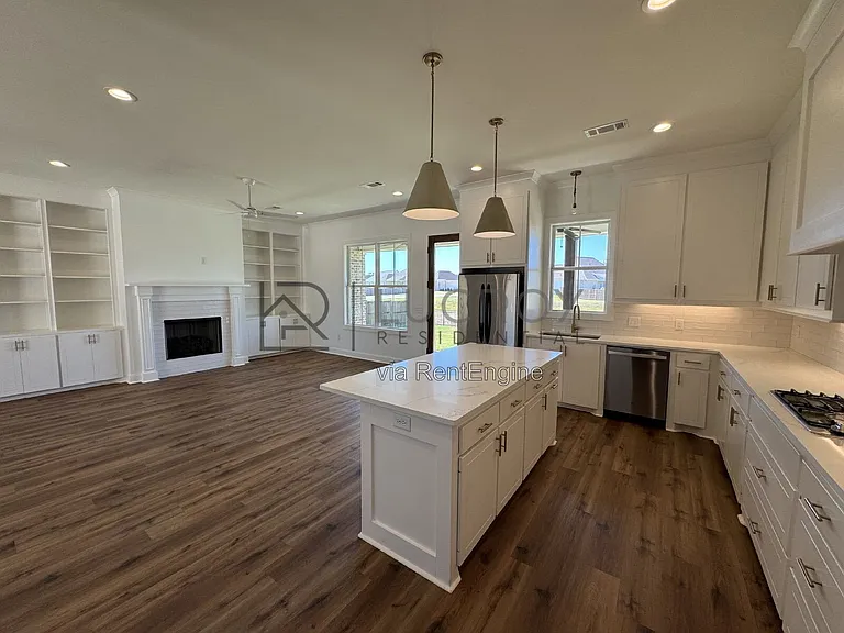 203 Baleigh Dr — Photo 5