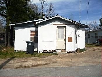 1st image of 3710 School St