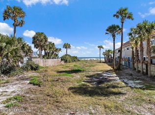 1025 Beach Ave, Atlantic Beach, FL 32233