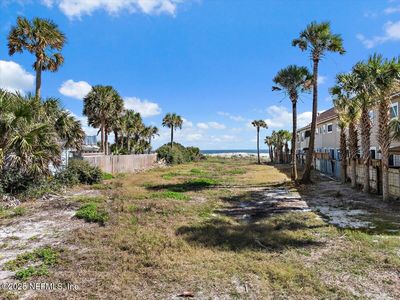 1039 BEACH Avenue, Atlantic Beach, FL, 32233