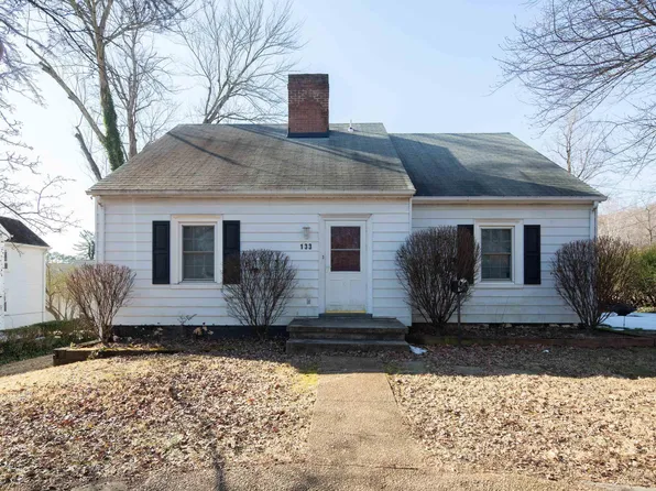 133 Piedmont Ave N, Charlottesville, VA 22903