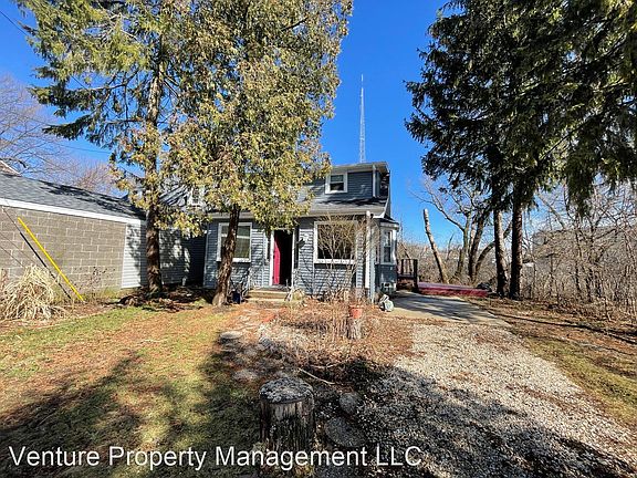 3rd image of 1118 E Vienna Ave