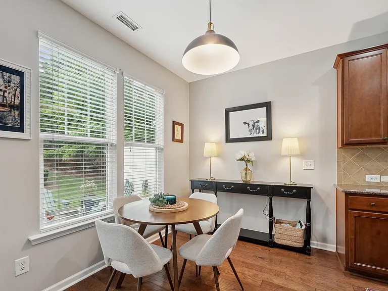 504 Hammond Oak Ln — Photo 13