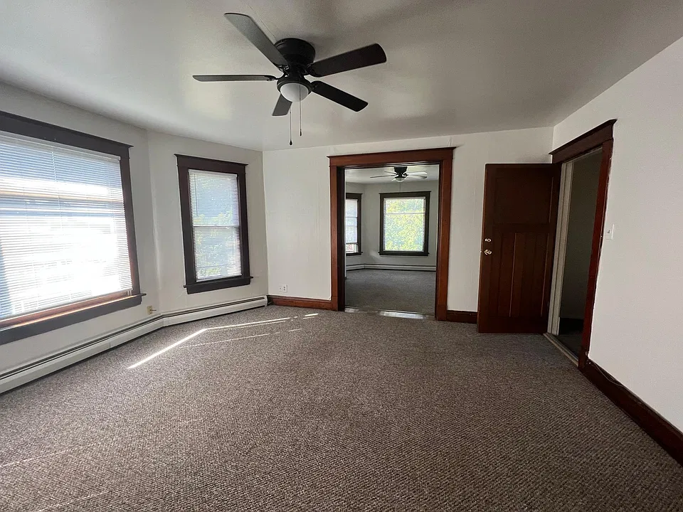 Sunny spacious living room