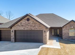 8425 E Woodruff Ave, Sherwood, AR 72120