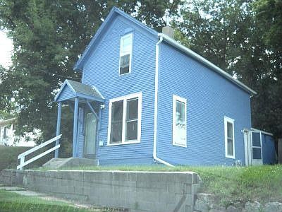 1st image of 315 Turner St