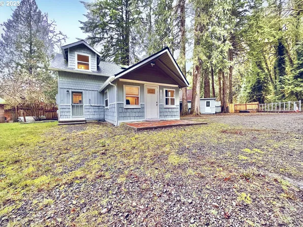 56565 E Fernwood Cir, Sandy, OR 97055