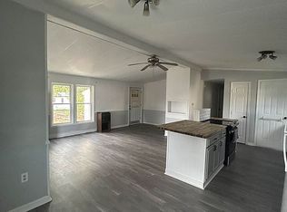 179 Trinity Dr, Holley, NY 14470