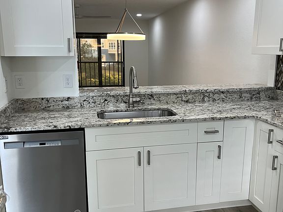 3rd image of 2555 Royal Pines Cir APT F