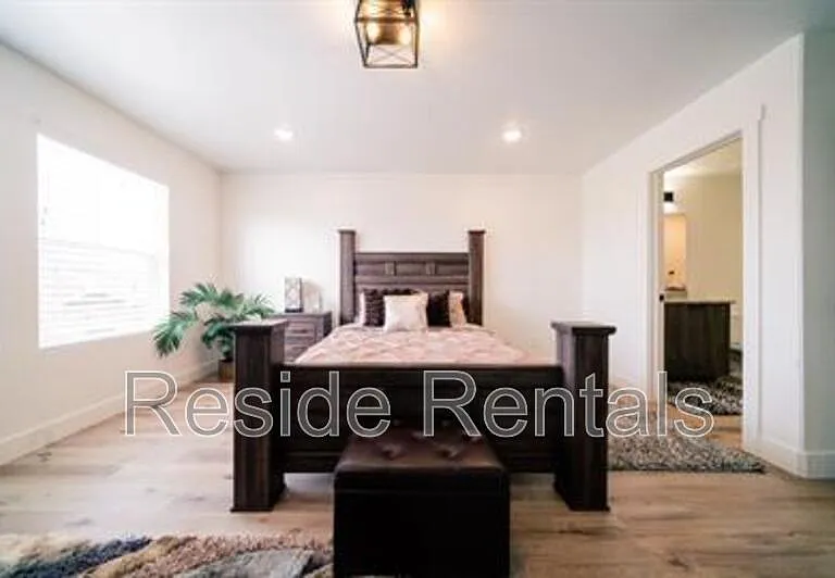 220 N Spring Creek Pkwy #10 — Photo 12