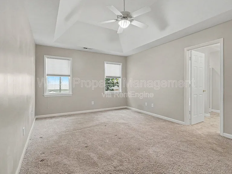 13606 Red Wine Ct — Photo 11