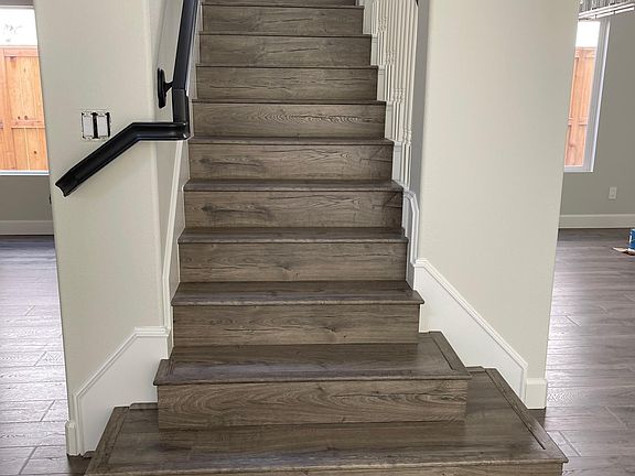 5th image of 2775 Florentine Ct