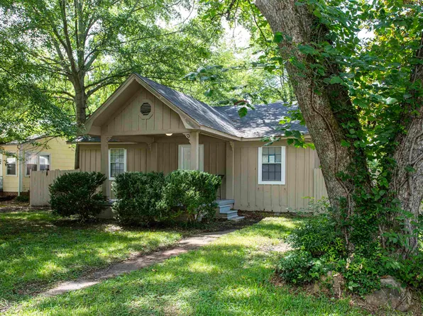 310 Dean Ct, Gadsden, AL 35903