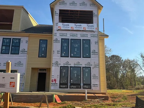 69 Vesper Grand Ave, Greensboro, GA 30642