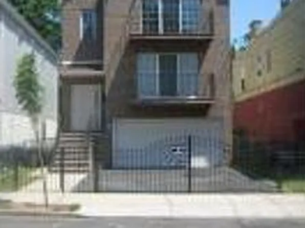 325 W Runyon St, Newark, NJ 07108