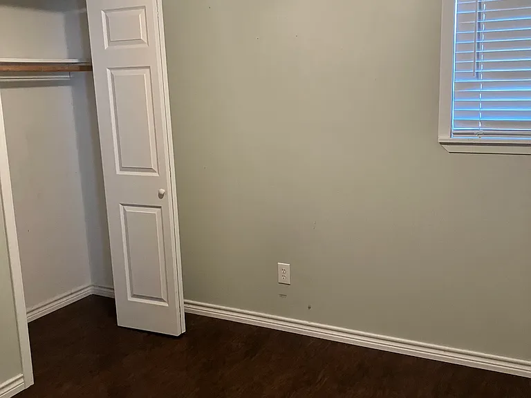 1089 High Point Ln — Photo 13