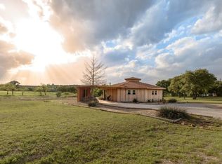 149 Bay Roc Ln, Runaway Bay, TX 76426