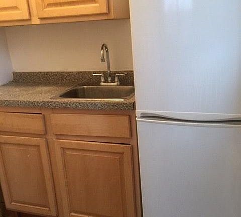 2nd image of 725 Baldwin Ave