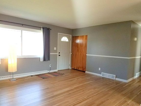 2nd image of 519 Catawba Ave