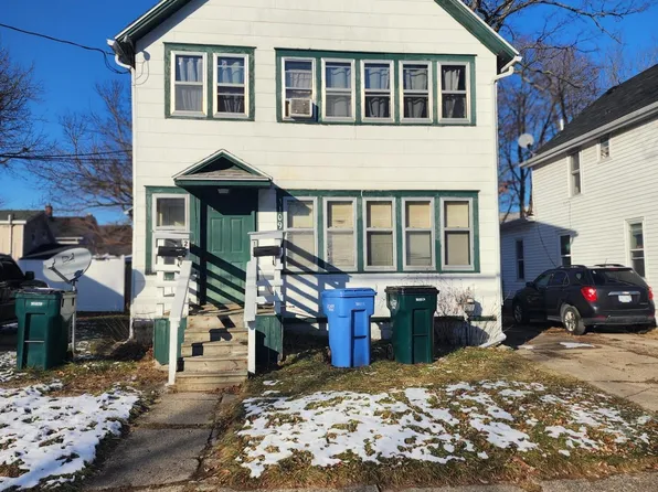 1109 Prospect St, Lansing, MI 48912