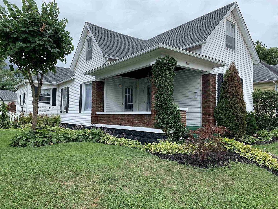 1st image of 819 W Linden Ave