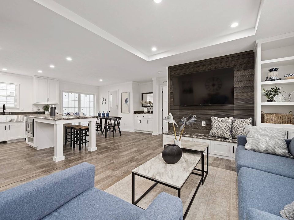 2nd image of 395 Cheshire Rd #101
