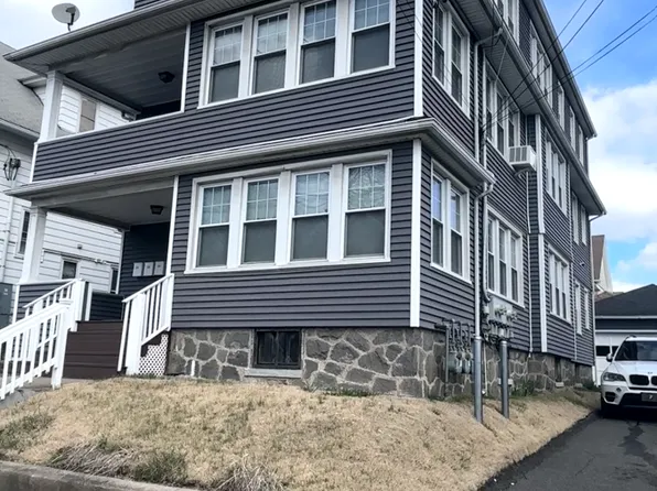 624 Bishop Ave #3, Bridgeport, CT 06610