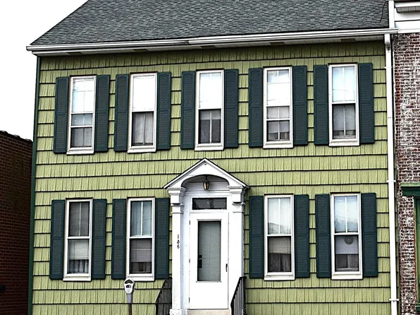 136 Baltimore St, Hanover, PA 17331