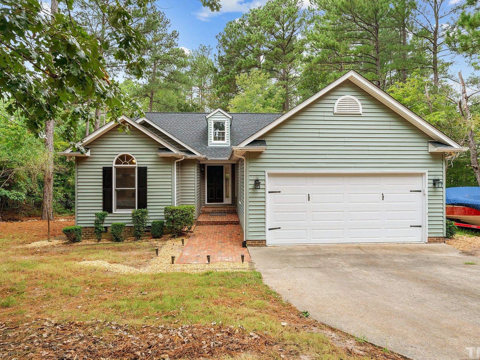 74 Canterbury Rd, Sanford, NC 27332 MLS 2535097 Zillow