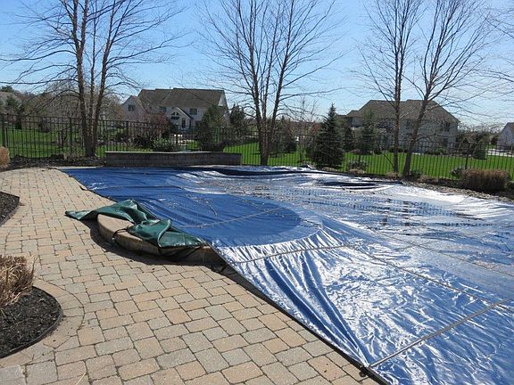 4th image of 4305 Eisenhower Dr