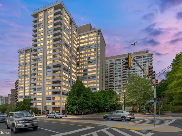 5500 Friendship Blvd APT 2329N, Chevy Chase, MD 20815